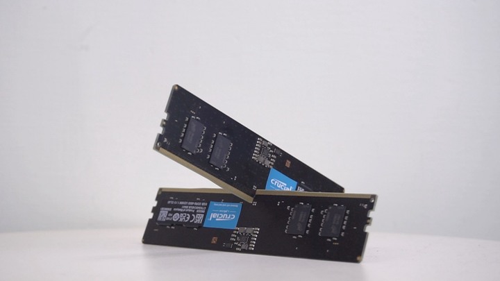 點我看大圖 DDR5 vs DDR4 世代之戰,我該選擇誰呢?美光Crucial