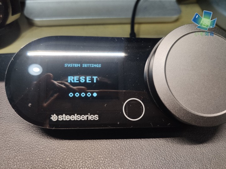 【小宅開箱】電競耳機也能享受音質～SteelSeries Arctis nova pro 耳機開箱