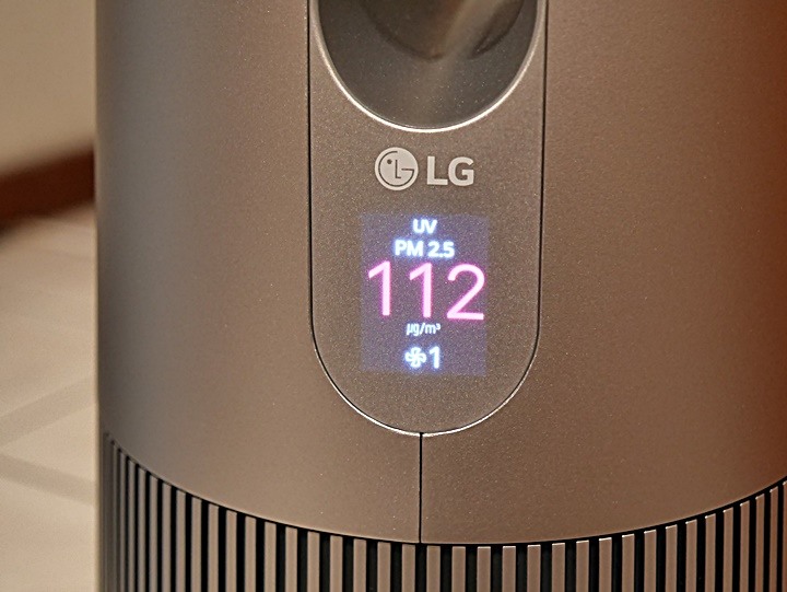 銀色高塔，潔淨空氣的製造者 — LG PuriCare AeroTower 風革機