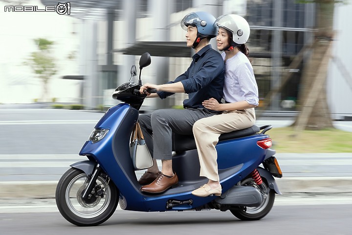 【快訊】eMOVING 也換臉！全新「勁炫125」電動機車正式上市！