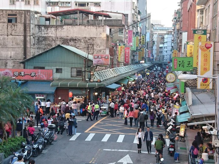 台北週末放假首選!湖光山色碧潭、仙氣爆棚銀河洞一次搜!(上)