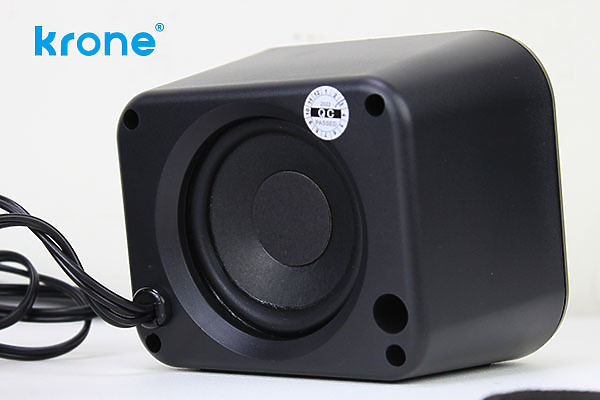 輕巧方便好攜帶、獨立中控重低音加成，HP DHS-2111、DHS-2111S 多媒體小喇叭開箱