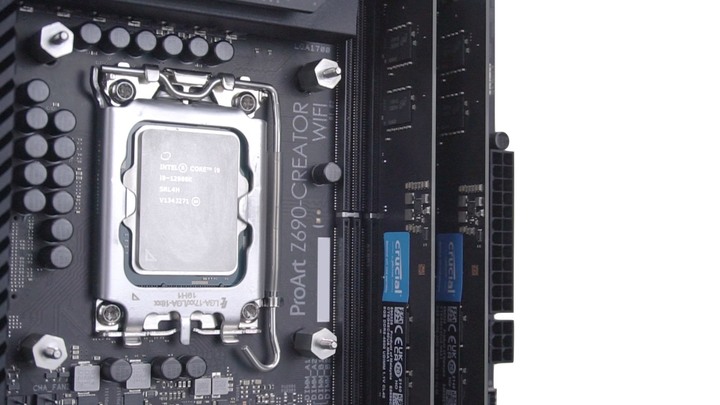 點我看大圖 DDR5 vs DDR4 世代之戰,我該選擇誰呢?美光Crucial