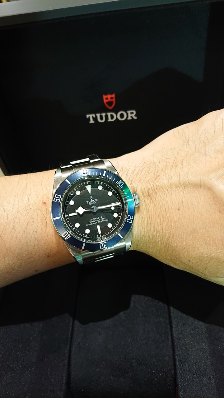 開箱:TUDOR BLACK BAY 藍鋁圈潛水錶 M79230B
