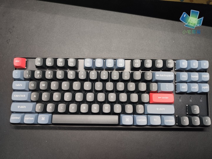 【小宅開箱】無線機械鍵盤再升級 Keychron K8 Pro 無線雙模機械鍵盤開箱