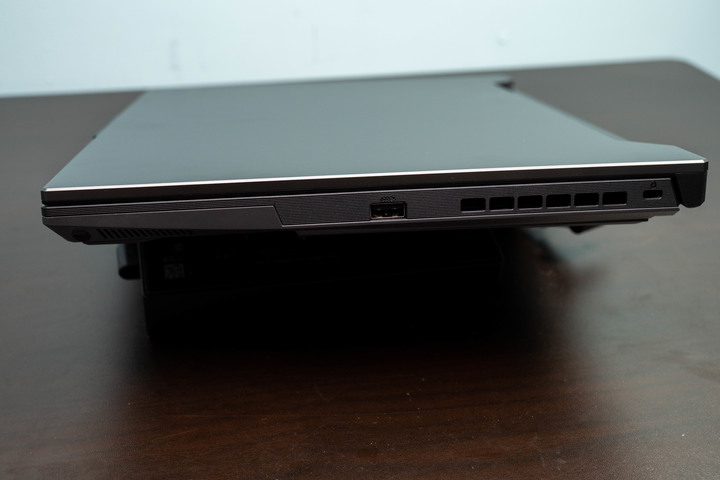 令人意外的低調超值選,ASUS TUF Gaming A15 FA507RM