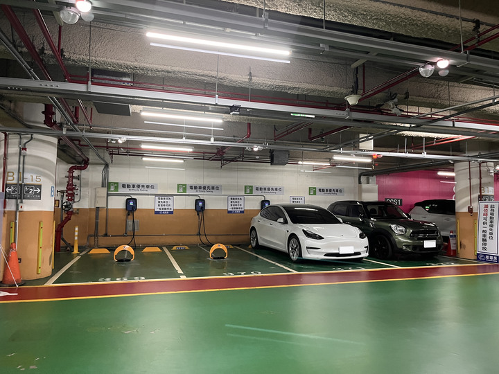 台泥、Noodoe、iCharging快充站使用心得-XC40 Recharge