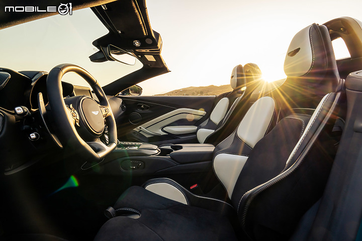 【海外新訊】Aston Martin V12 Vantage Roadster發表,限量249部的700ps敞篷跑車!