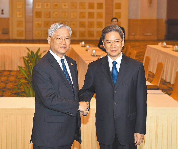 乞丐乞討團