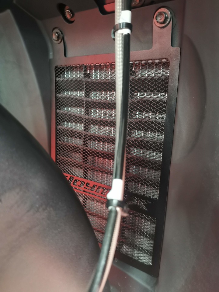 汰換入手,我的白小3 Joymax Z+