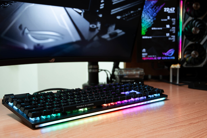點我看大圖 「ROG Strix Flare II Animate」 - 無良推坑開箱文。