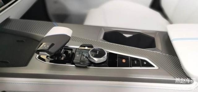 一桶油 上珠峰 長安 z6 idd 插電混動