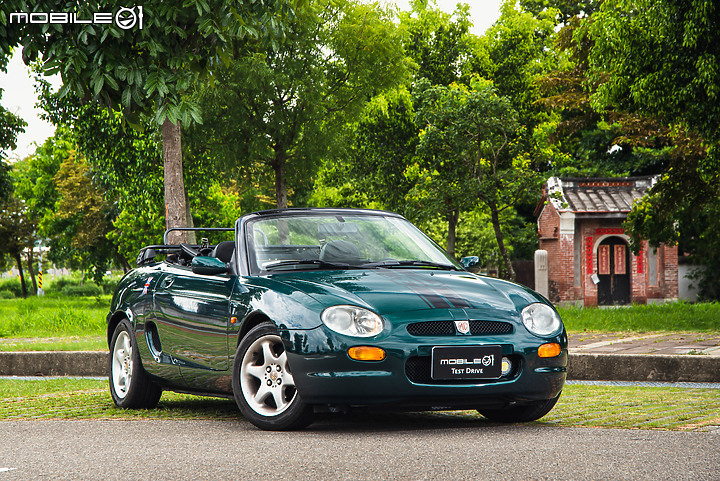 【懷舊特輯】1998 MG F敞篷小跑車試駕|我認識的第一部MG!