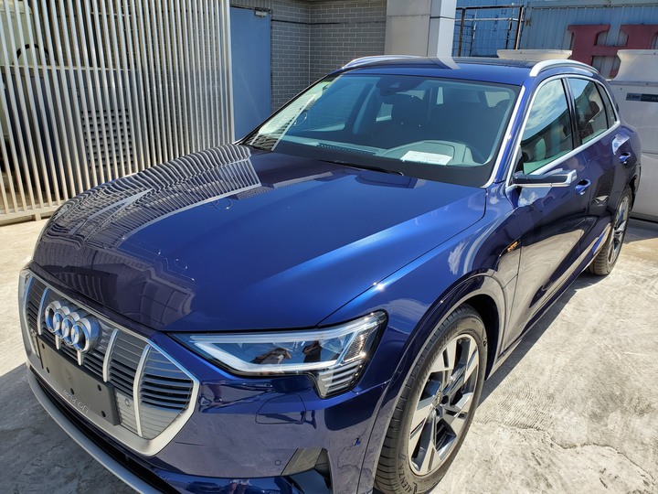 Audi e-tron 55 微開箱