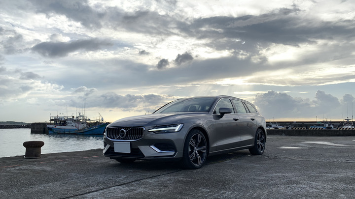 VOLVO PHEV V60 T8I 油耗實測(電腦vs人腦)