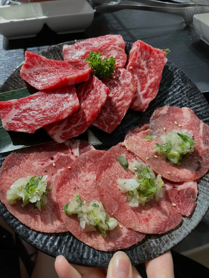 [食記] 新北板橋 發肉燒肉餐酒吧-板橋三店