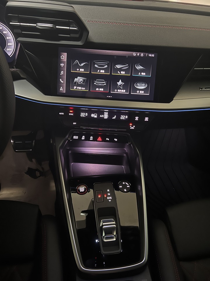 Audi S3 等待一年四個月終於交車