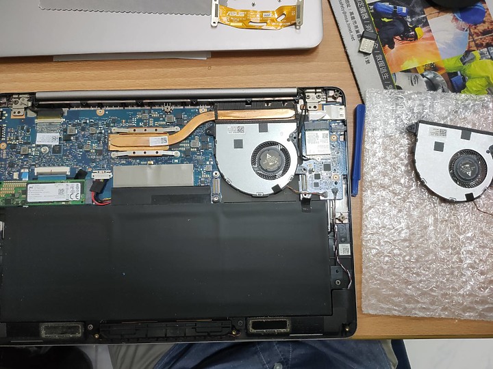 點我看大圖 ASUS UX330U 筆電風扇更換紀錄