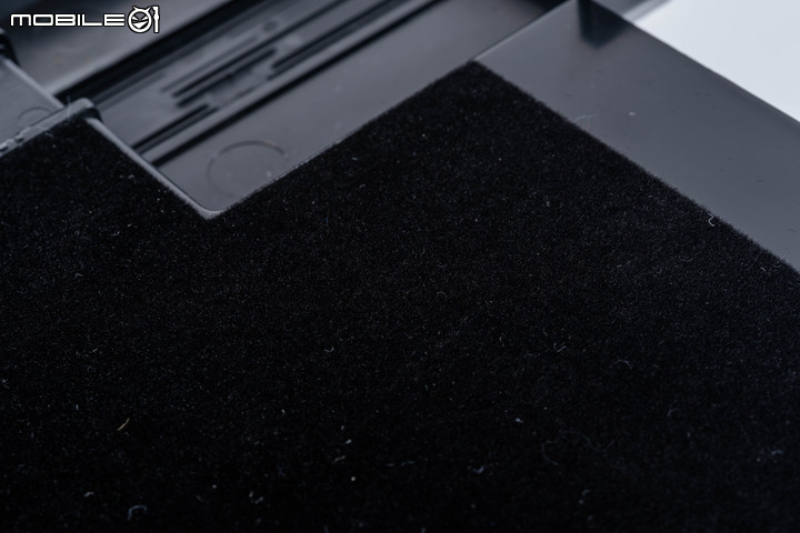 華碩 ProArt PA32DC OLED 螢幕開箱試用 以寬廣顯示範圍打造專業影像工作利器