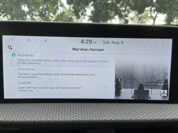 一台始終不在我考慮名單，卻開進我家的Kia EV6
