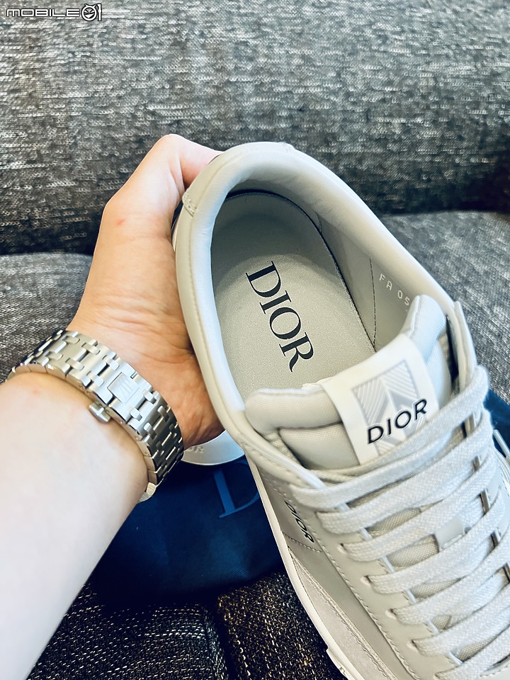 「開箱」DIOR 迪奧灰 B101 休閑鞋