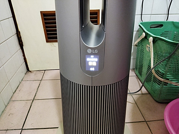 銀色高塔，潔淨空氣的製造者 — LG PuriCare AeroTower 風革機