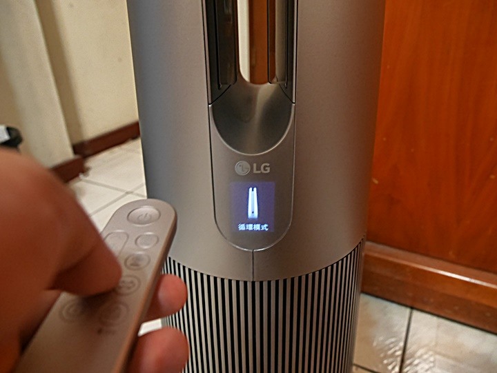 銀色高塔，潔淨空氣的製造者 — LG PuriCare AeroTower 風革機