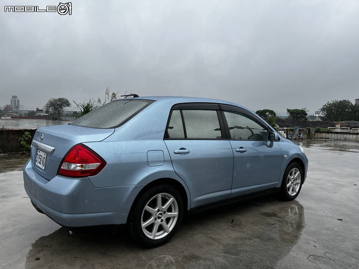 Nissan Tiiida 更換鋁圈