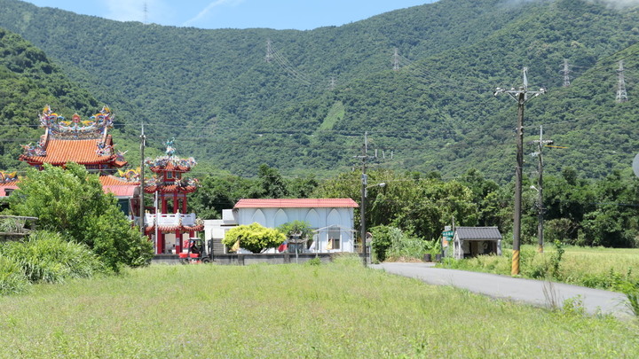 夏騎舊蘇花，兩鐵輕旅行《台灣．用騎的最美》