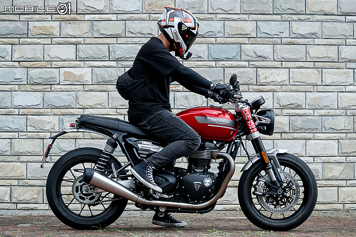 Triumph SPEED TWIN 1200 試駕｜升級帶來更大動力 讓雙缸復古更美好