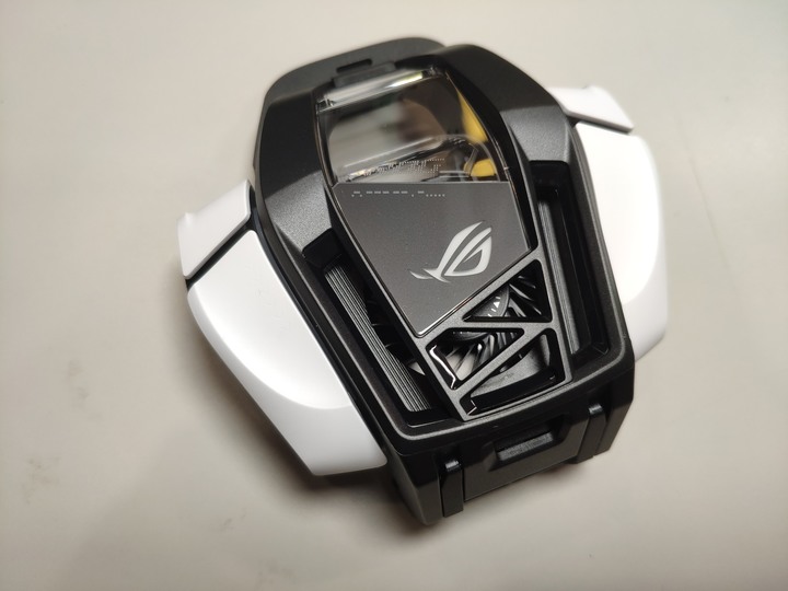 ROG6 外觀開箱 & 從 ROG2 升級簡單比較心得