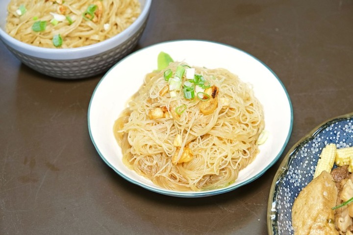 澎湖宵夜小酌神隊友！超人氣滷菜任君挑選 蒜香意麵回味無窮