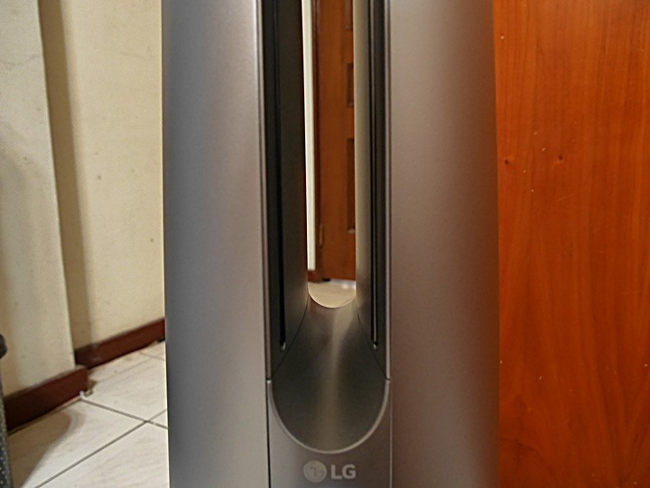 銀色高塔，潔淨空氣的製造者 — LG PuriCare AeroTower 風革機