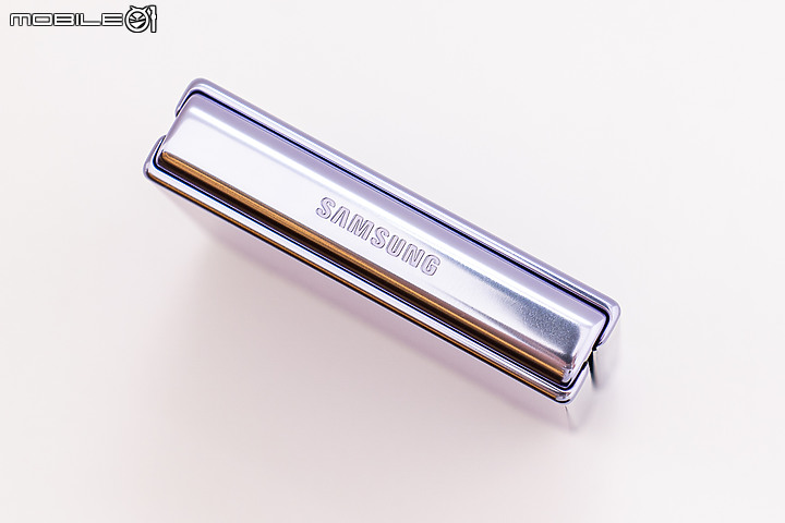 三星Galaxy Z Flip4 / Fold4揭曉|折疊痛點與效能應用大升級!