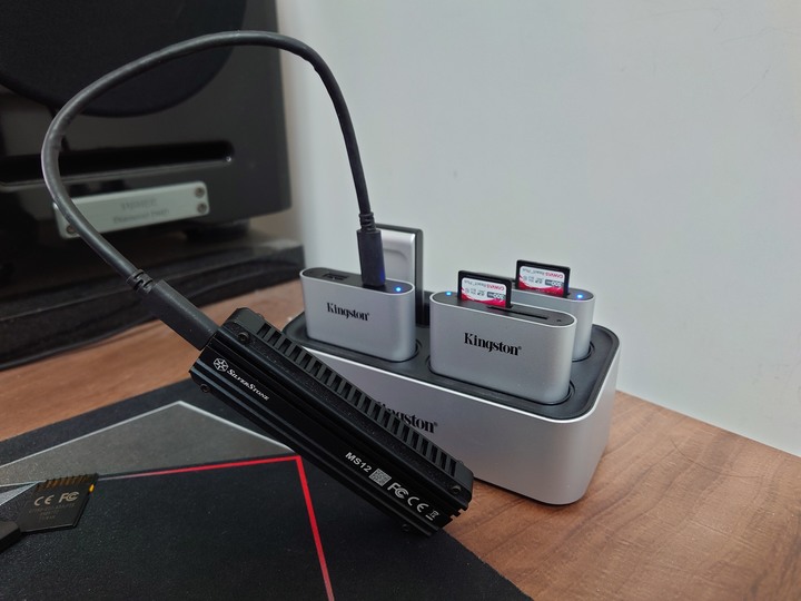 [金士頓 Kingston Workflow Station] 讀卡機模組 開箱實測及心得 (圖多)