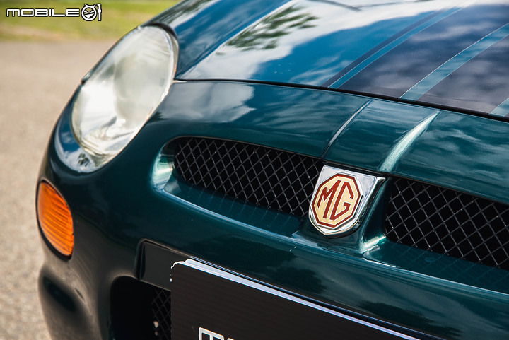 【懷舊特輯】1998 MG F敞篷小跑車試駕|我認識的第一部MG!
