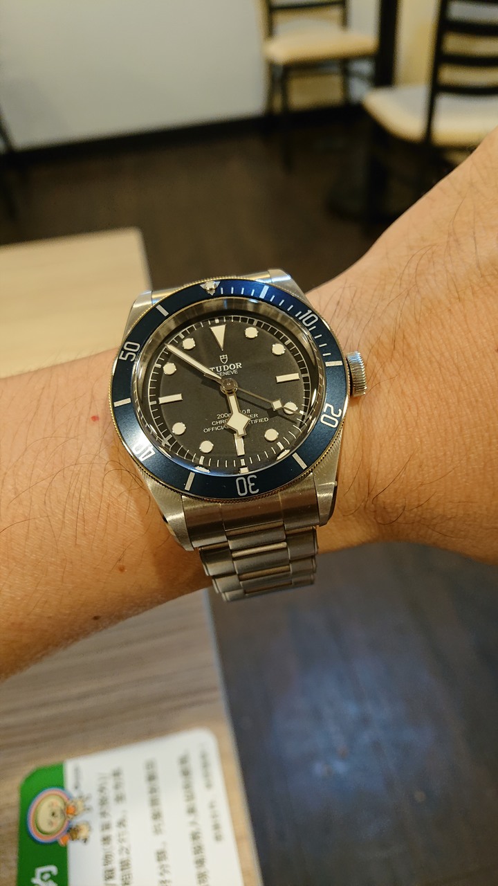 開箱:TUDOR BLACK BAY 藍鋁圈潛水錶 M79230B