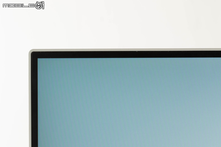 LG libero 自由機螢幕開箱試用 桌面/壁掛彈性配置的另類設計螢幕