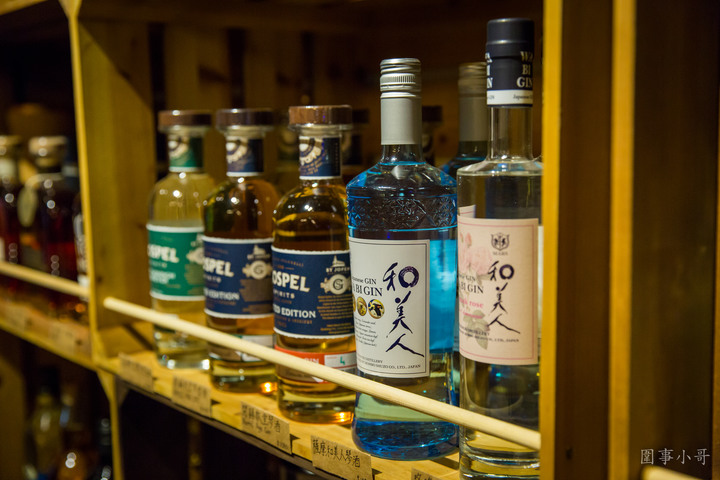台中餐酒館推薦-好熱啊！快來喝一杯美味的啤酒消消暑！霧樂家釀，專業釀酒人完美手作，提供多種傳達心意的精釀啤酒～喝酒不開車開車不喝酒飲酒過量有害身體健康！