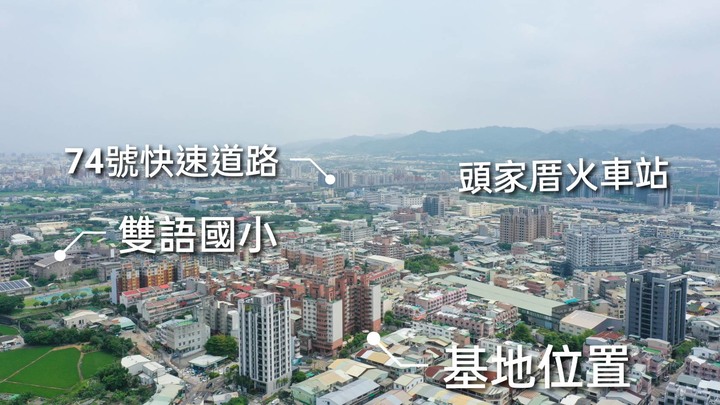 點我看大圖 New 潭子【相品 家福5】鄰近14期 走路到公園 雙語學區機能宅 電梯別墅 空拍分享