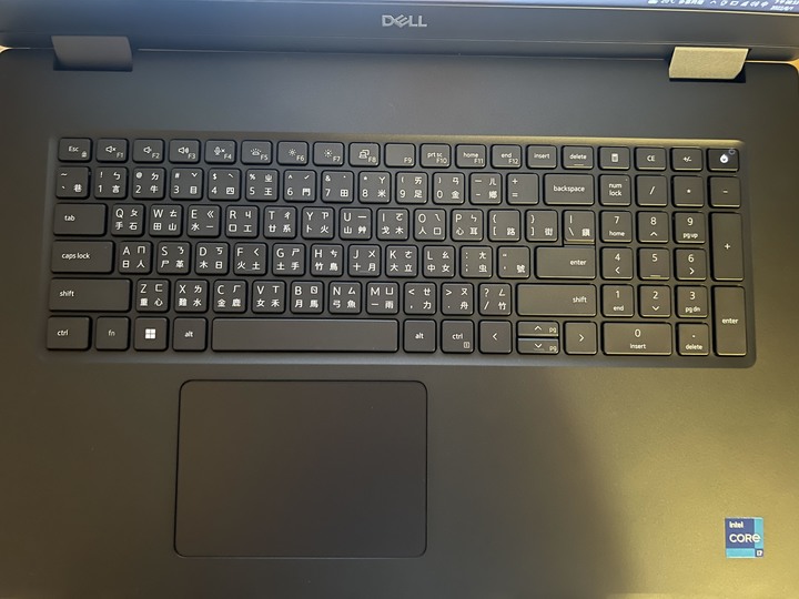 DELL Precision 7770 開箱
