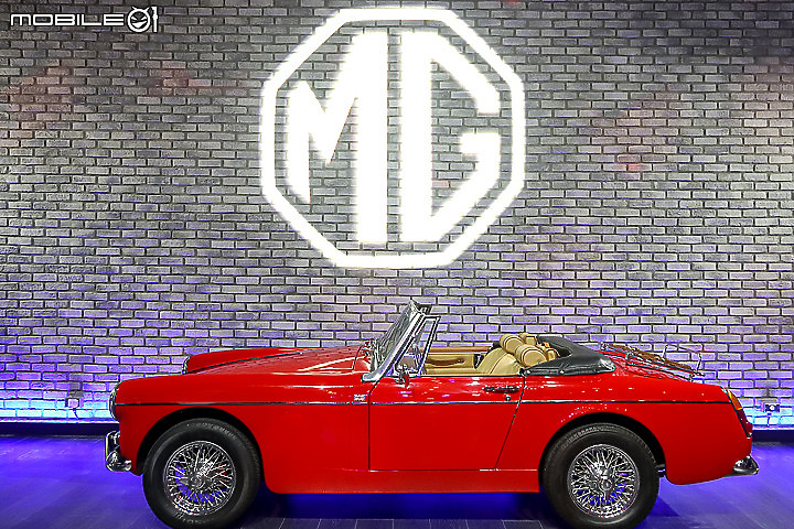 【懷舊特輯】1998 MG F敞篷小跑車試駕|我認識的第一部MG!