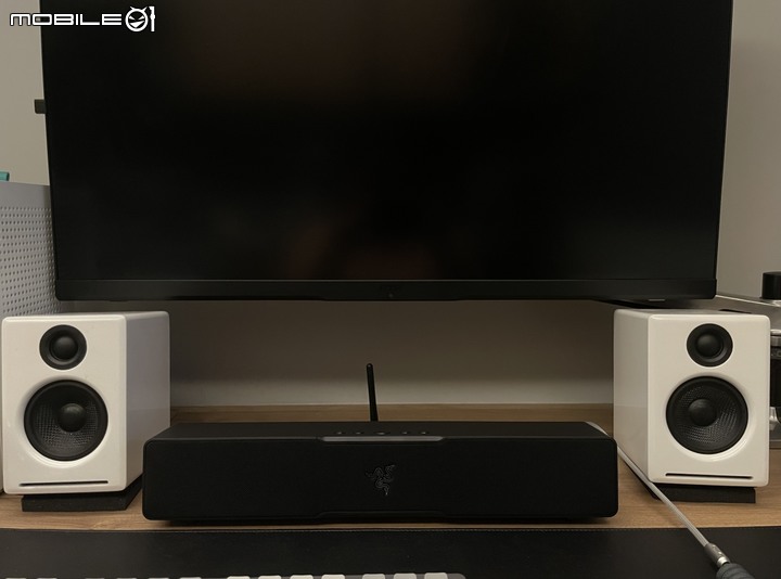 [開箱] 小巧花俏 雷蛇 Leviathan V2 X PC Gaming Soundbar