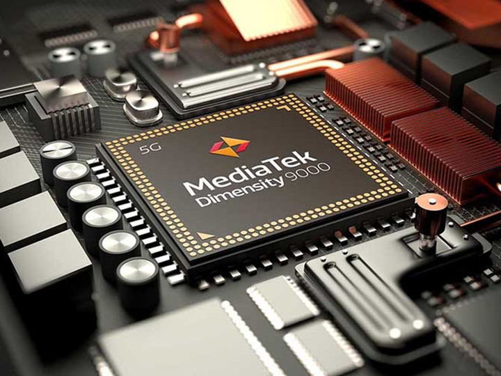 新版本ROG6搭配聯發科的天璣9000+，還跑出安兔兔最高分!