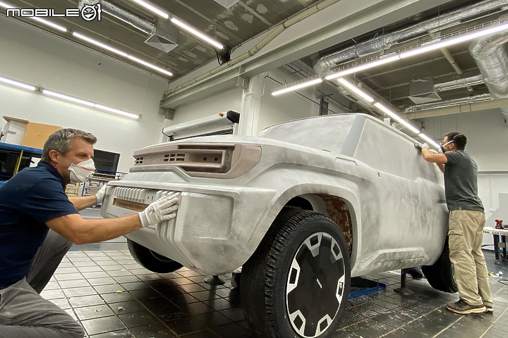 【海外新訊】眼紅Jimny賣太好?傳Toyota將要推出小型本格休旅車