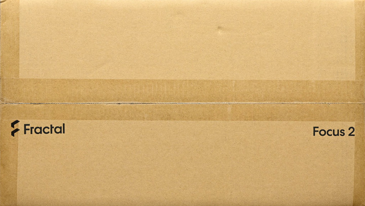 Fractal Design Focus 2機殼開箱