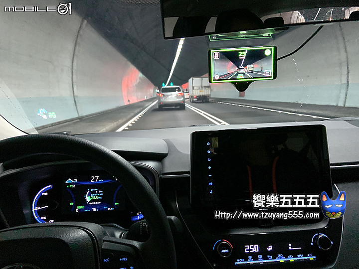 [開箱] 豐田 Toyota Altis Hybrid 2022 1.8油電尊爵款