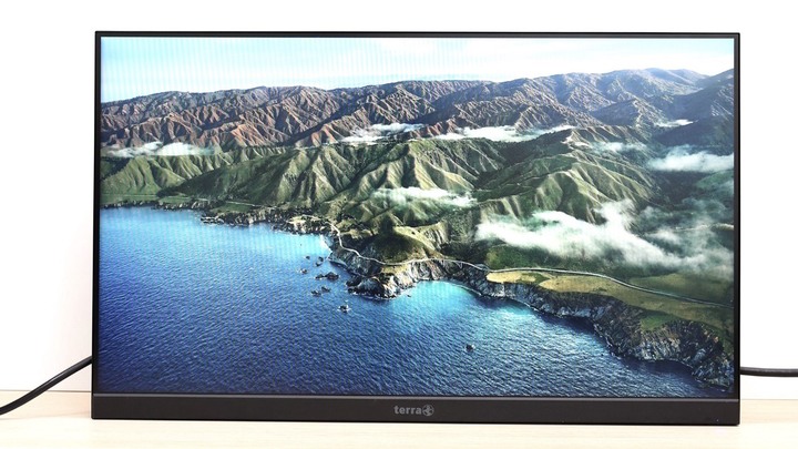 點我看大圖 三千以內驚人,24吋75Hz的平價螢幕 terra LED 2427W