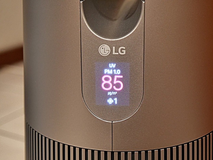 銀色高塔，潔淨空氣的製造者 — LG PuriCare AeroTower 風革機