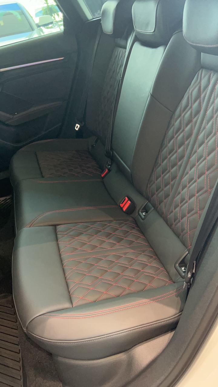 Audi S3 等待一年四個月終於交車